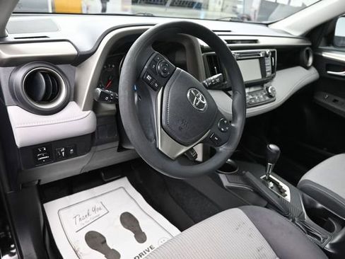 Used 2014 Toyota RAV4 XLE FWD image 11