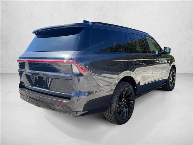New 2027 Lincoln Navigator Reserve w/ Jet Appearance Package AWD/4WD image 2