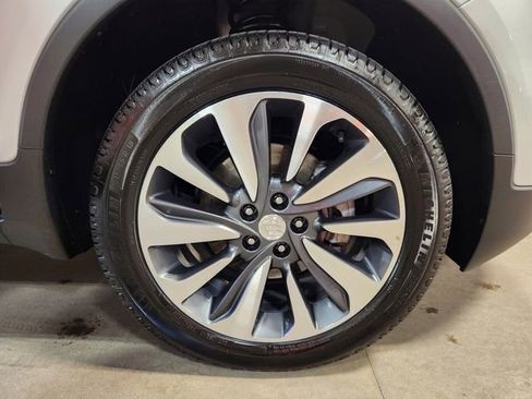 Used 2022 Buick Encore Preferred w/ Safety Package AWD/4WD image 34