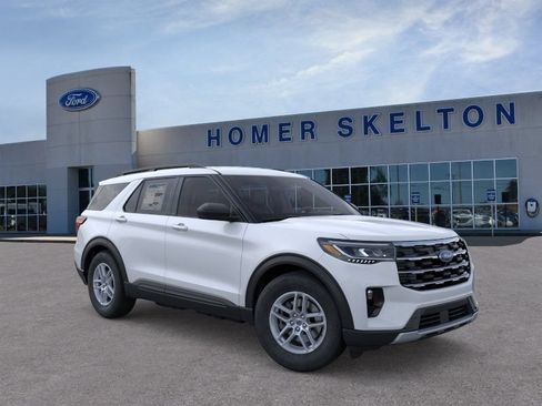 New 2026 Ford Explorer Active w/ Active Comfort Package RWD image 7