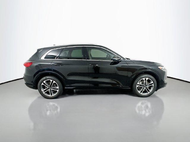 Used 2025 Audi Q5 Prestige AWD/4WD image 4