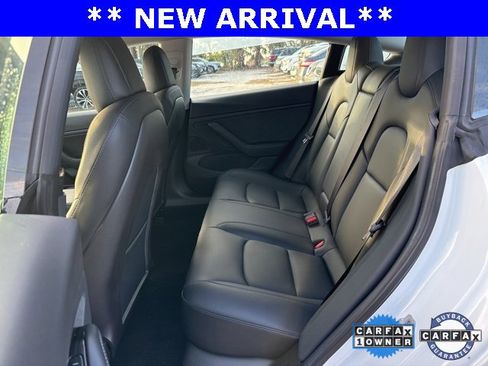 Used 2019 Tesla Model 3 Standard Range Plus image 6