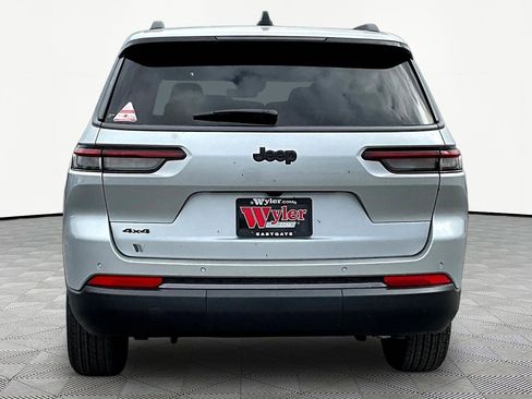 New 2026 Jeep Grand Cherokee L 4WD image 5