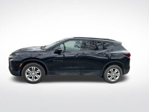 Used 2020 Chevrolet Blazer LT image 2