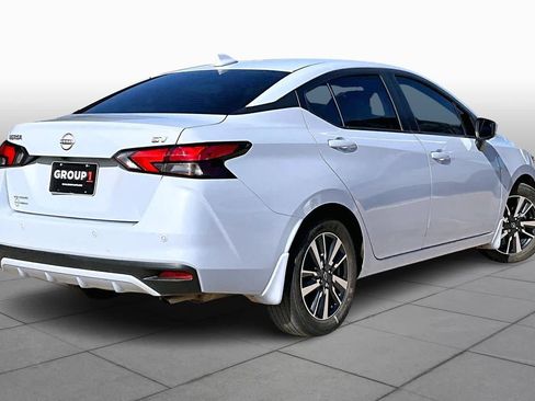 Used 2024 Nissan Versa SV w/ Electronics Package image 12