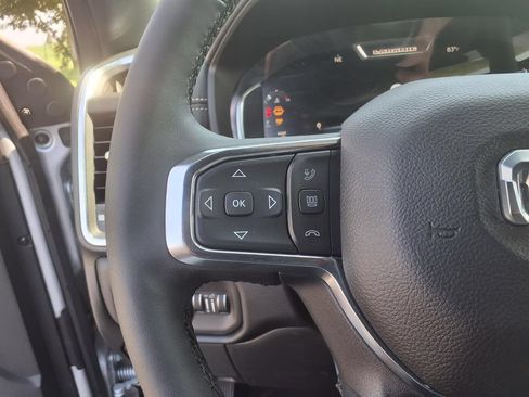 Used 2026 RAM 2500 Laramie AWD/4WD image 18