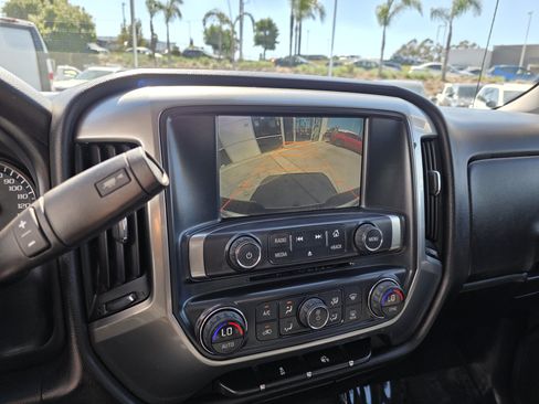 Used 2014 Chevrolet Silverado 1500 LT w/ LT Convenience Package RWD image 15