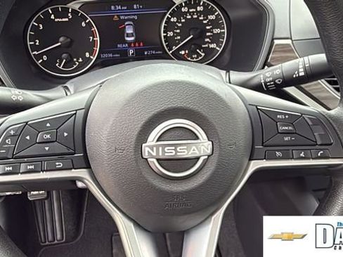 Used 2025 Nissan Altima 2.5 SV FWD image 18