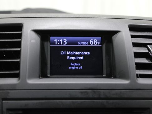 Used 2012 Toyota Highlander SE image 14