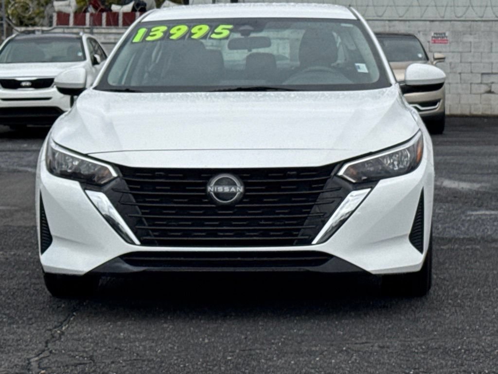 Used 2024 Nissan Sentra S FWD image 3