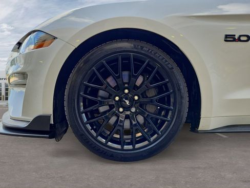Used 2021 Ford Mustang GT Premium w/ Black Accent Package RWD image 10
