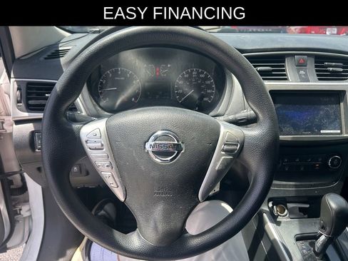 Used 2016 Nissan Sentra S FWD image 8