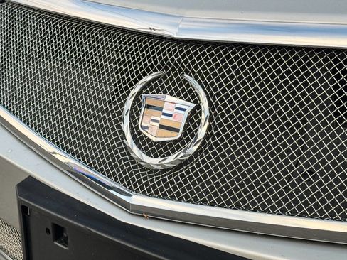 Used 2006 Cadillac XLR V image 9