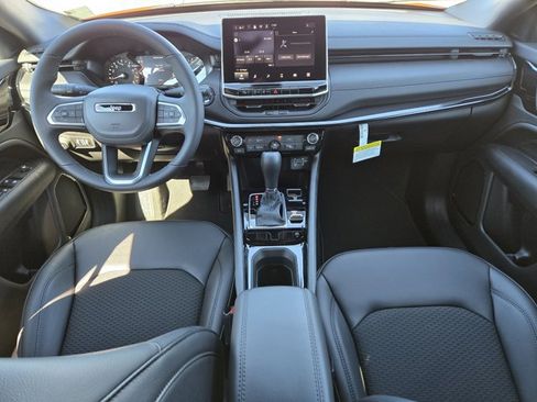 New 2026 Jeep Compass Latitude AWD/4WD image 38