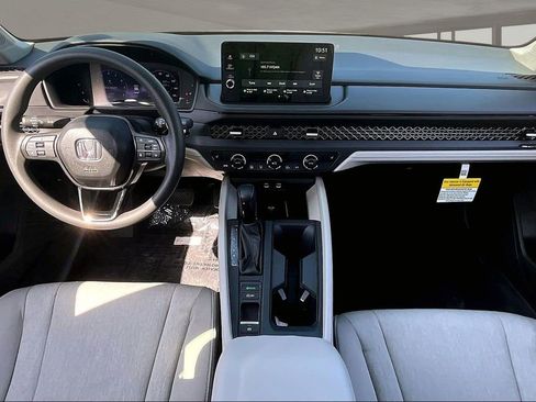 New 2026 Honda Accord SE image 5