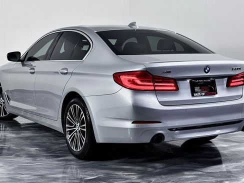 Used 2019 BMW 530i xDrive image 11