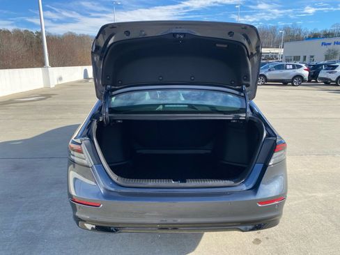 Certified 2023 Honda Accord Touring image 18