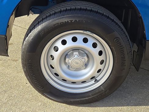 Used 2025 Ford Maverick XL image 7