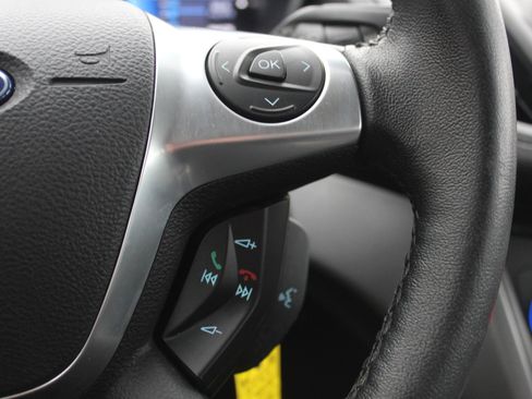 Used 2017 Ford C-MAX Energi SE w/ Cold Weather Package FWD image 25