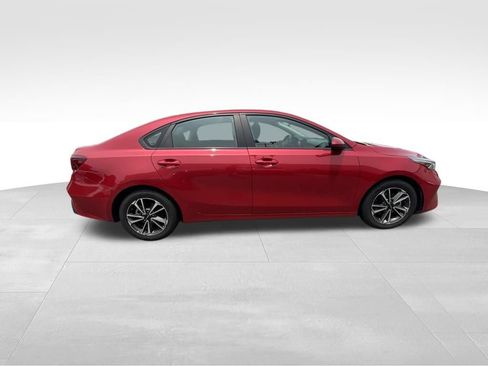 Certified 2024 Kia Forte LXS FWD image 10