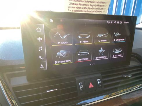 Used 2021 Audi Q5 Premium Plus image 24
