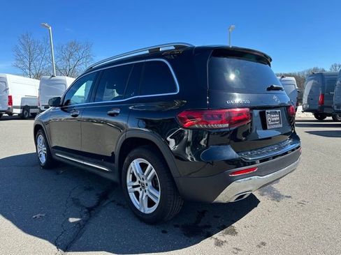 Used 2022 Mercedes-Benz GLB 250 GLB 250 w/ Premium Package Lite image 5