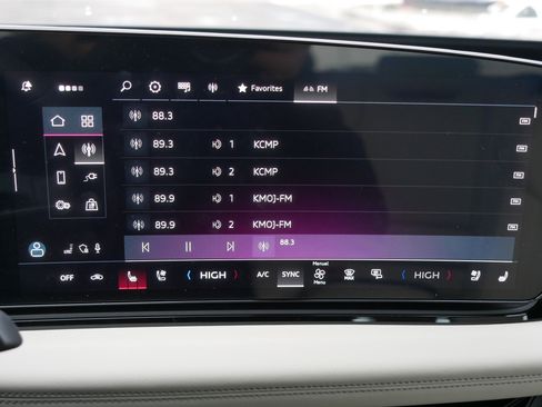 Used 2025 Audi A6 e-tron Prestige w/ Beige Warm Weather Package image 22