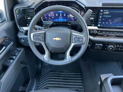 New 2026 Chevrolet Silverado 3500 LT image 13