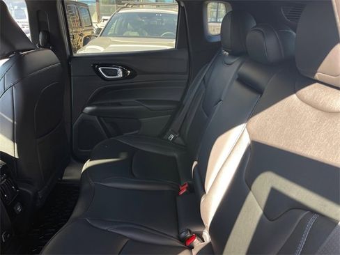 New 2026 Jeep Compass Limited image 20