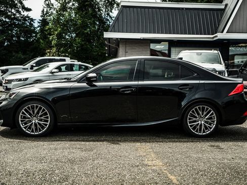 Used 2018 Lexus IS 300 AWD w/ Accessory Package image 15