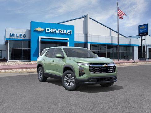 New 2026 Chevrolet Equinox LT w/ Convenience Package II FWD image 41