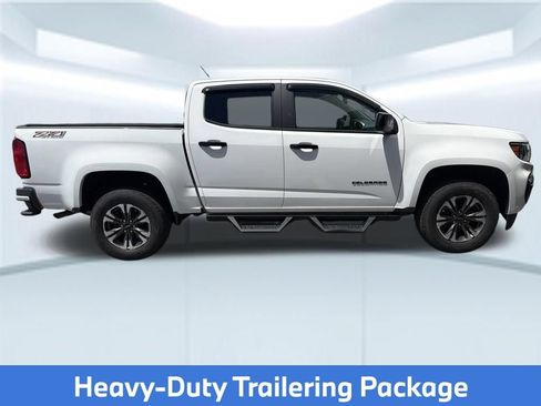 Used 2022 Chevrolet Colorado Z71 AWD/4WD image 5
