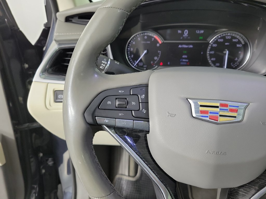 Used 2021 Cadillac XT6 Premium Luxury FWD image 25