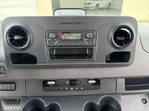 New 2025 Mercedes-Benz Sprinter 2500 image 19