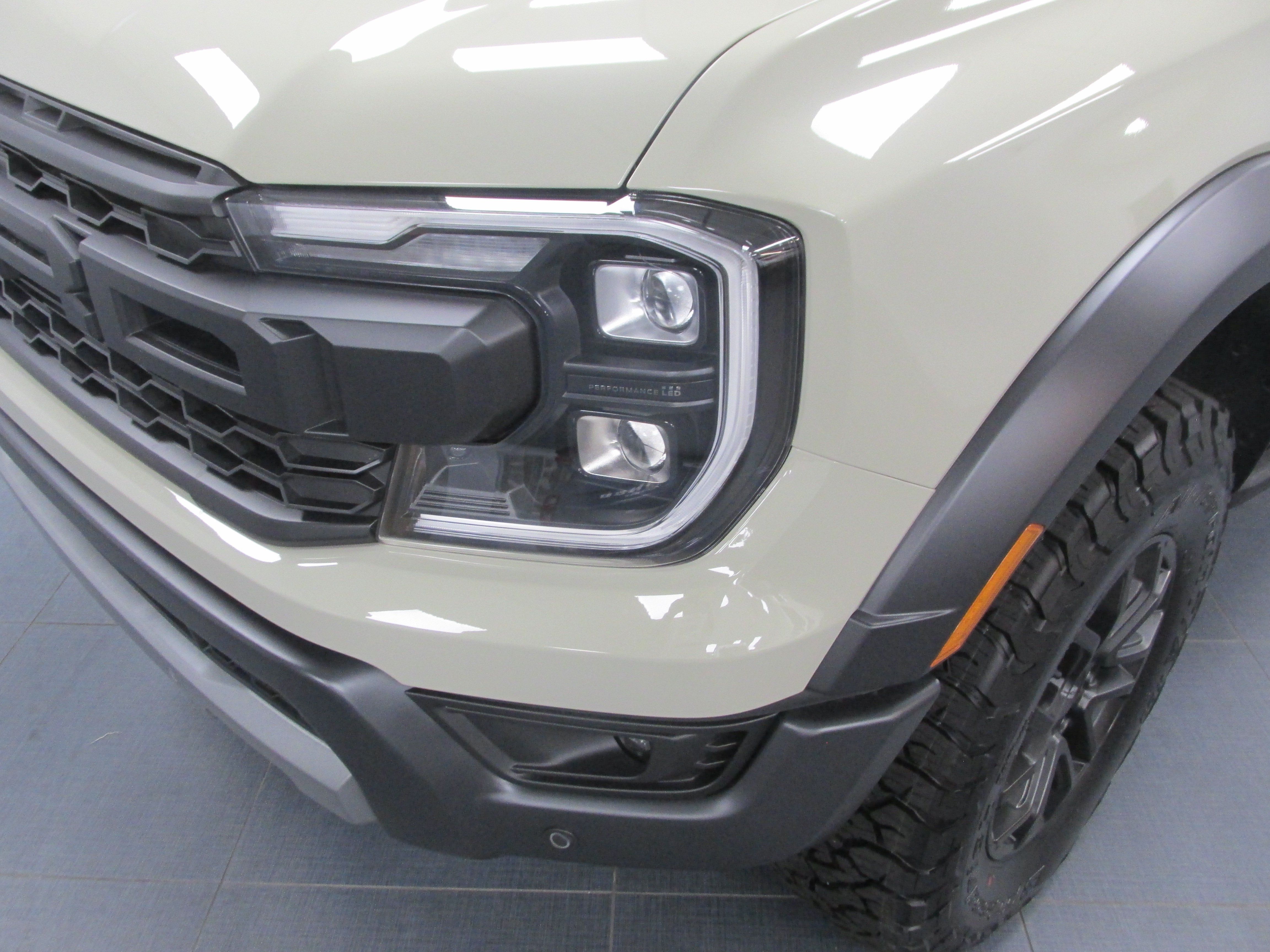 New 2025 Ford Ranger Raptor AWD/4WD image 9