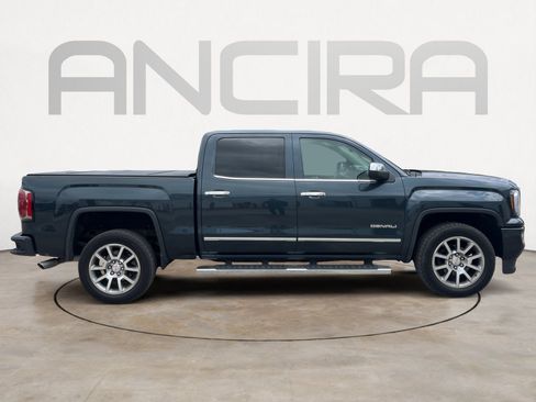 Used 2018 GMC Sierra 1500 Denali RWD image 11