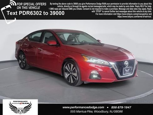 Used 2020 Nissan Altima 2.5 SV FWD image 1