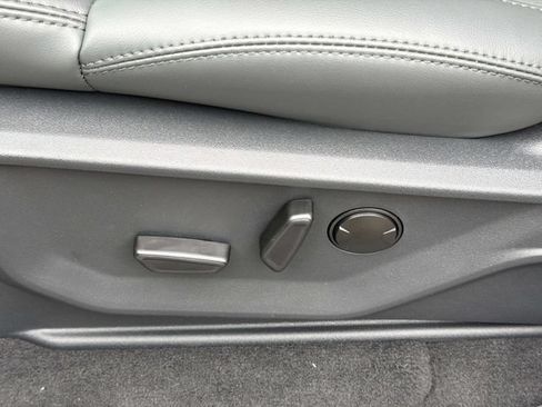 New 2026 Ford Expedition Active RWD image 24