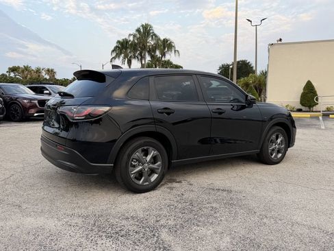 Used 2026 Honda HR-V LX image 5
