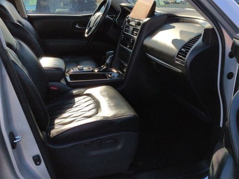 Used 2024 Nissan Armada Platinum w/ Cargo Package image 22