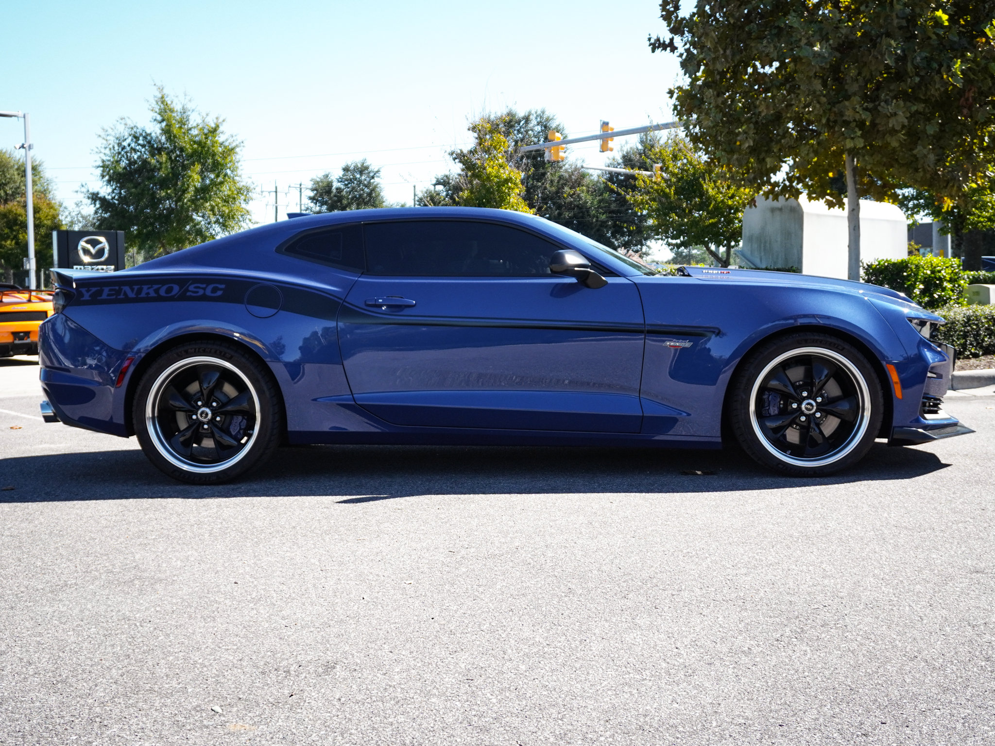 Used 2019 Chevrolet Camaro SS RWD image 12