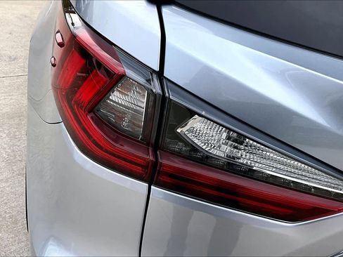 Used 2022 Lexus RX 350L FWD w/ Premium Package image 28