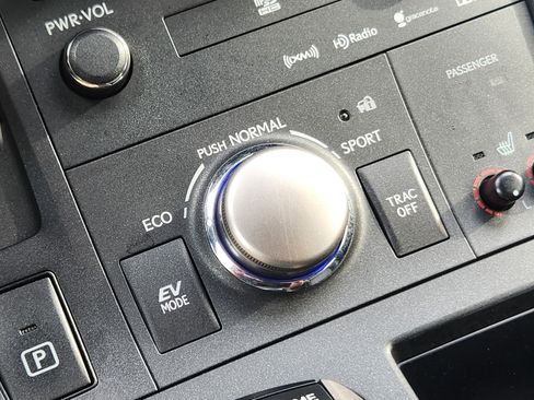 Used 2014 Lexus CT 200h image 28