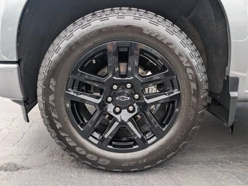 Used 2023 Chevrolet Silverado 1500 RST w/ Rally Edition AWD/4WD image 26