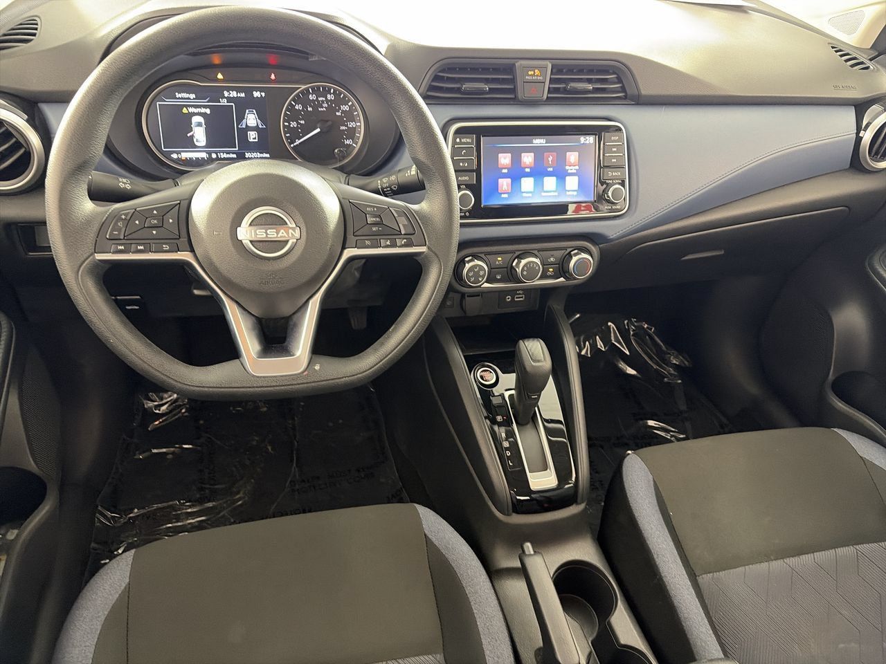 Used 2025 Nissan Versa SV FWD image 19