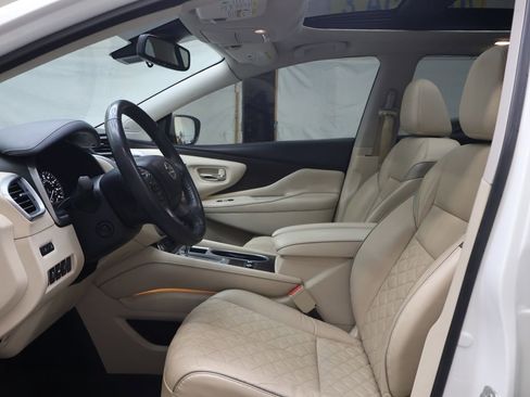 Used 2019 Nissan Murano Platinum w/ Cargo Package FWD image 16