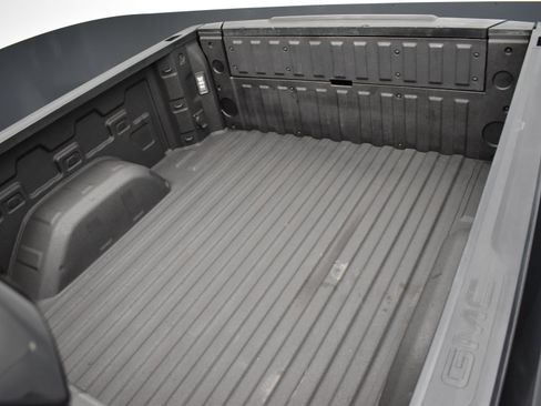 Used 2022 GMC Sierra 1500 SLT image 43