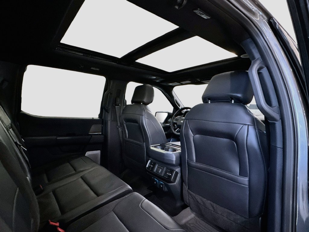 Used 2025 Ford F150 Raptor AWD/4WD image 32