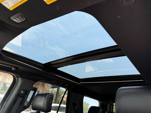 Used 2020 Ford Expedition Limited RWD image 9