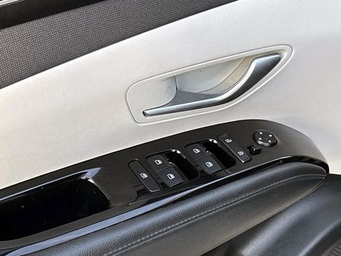 Used 2022 Hyundai Tucson SEL w/ Convenience Package image 18